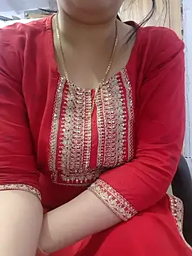 Snapshot of roshni_agrawal0 chatting on 03.16.26 roshni agrawal0 online show from 03.16.26