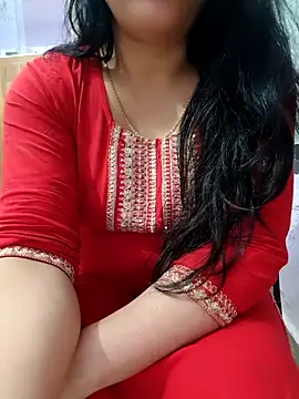Snapshot of roshni_agrawal0 chatting on 04.03.26 roshni agrawal0 online show from 04.03.26
