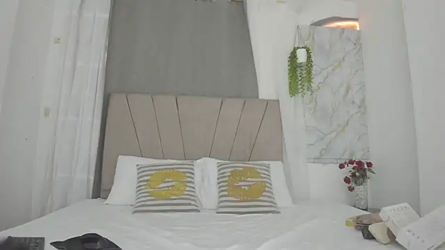 Lady miss    online show from 02.10.26