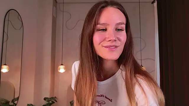  Clare Florence  online show from 10.04.25