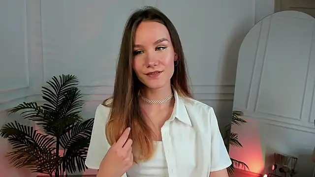  Clare Florence  online show from 10.05.25