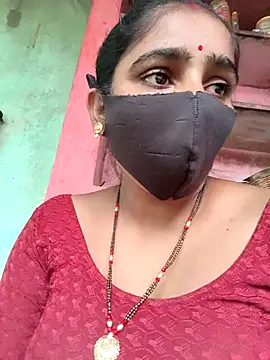 Snapshot of Falguni_Desai chatting on 11.27.25 Falguni Desai online show from 11.27.25