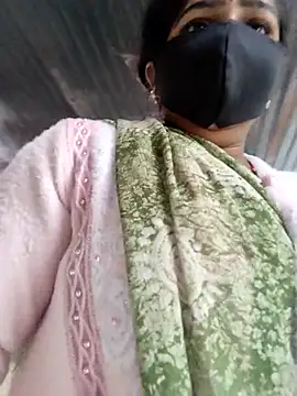 Snapshot of Falguni_Desai chatting on 12.19.25 Falguni Desai online show from 12.19.25
