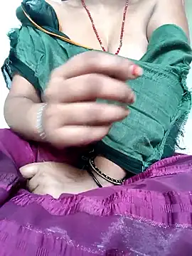 Snapshot of Falguni_Desai chatting on 05.15.26 Falguni Desai online show from 05.15.26