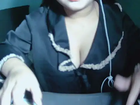 Snapshot of Lily3322 chatting on 07.13.26 Lily3322 online show from 07.13.26