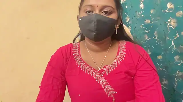 Snapshot of Pavani-Sexy chatting on 04.25.26 Pavani-Sexy online show from 04.25.26