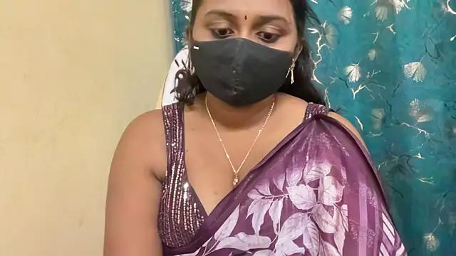 Snapshot of Pavani-Sexy chatting on 04.30.26 Pavani-Sexy online show from 04.30.26
