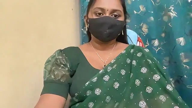 Snapshot of Pavani-Sexy chatting on 05.03.26 Pavani-Sexy online show from 05.03.26