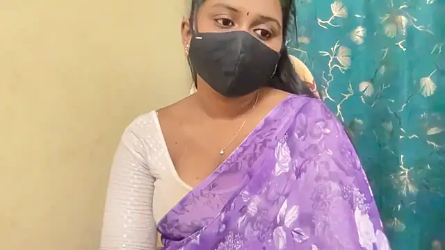Snapshot of Pavani-Sexy chatting on 05.09.26 Pavani-Sexy online show from 05.09.26