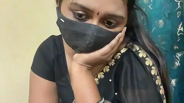 Snapshot of Pavani-Sexy chatting on 05.10.26 Pavani-Sexy online show from 05.10.26
