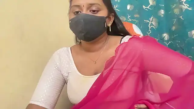 Snapshot of Pavani-Sexy chatting on 05.11.26 Pavani-Sexy online show from 05.11.26