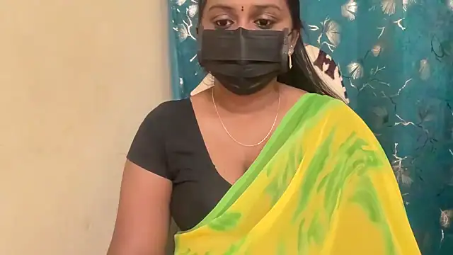 Snapshot of Pavani-Sexy chatting on 05.21.26 Pavani-Sexy online show from 05.21.26