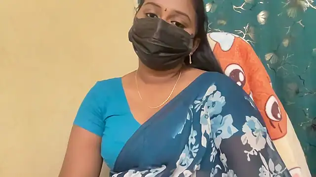 Snapshot of Pavani-Sexy chatting on 05.23.26 Pavani-Sexy online show from 05.23.26
