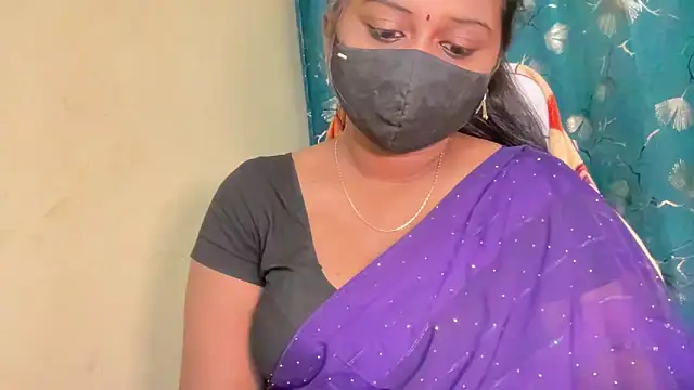 Snapshot of Pavani-Sexy chatting on 05.24.26 Pavani-Sexy online show from 05.24.26