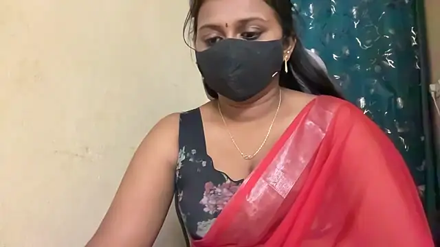 Snapshot of Pavani-Sexy chatting on 05.26.26 Pavani-Sexy online show from 05.26.26