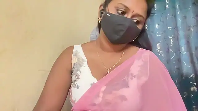 Snapshot of Pavani-Sexy chatting on 05.30.26 Pavani-Sexy online show from 05.30.26