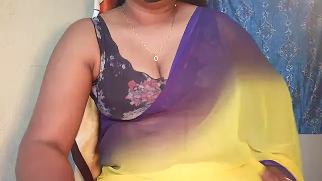Snapshot of Pavani-Sexy chatting on 06.07.26 Pavani-Sexy online show from 06.07.26