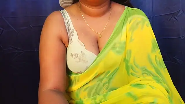 Snapshot of Pavani-Sexy chatting on 06.12.26 Pavani-Sexy online show from 06.12.26