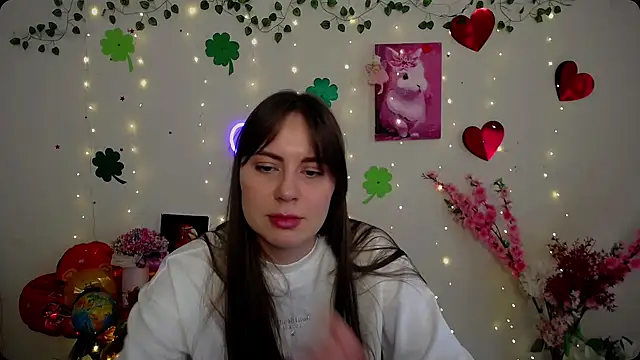 Amanda Bright  online show from 03.18.26