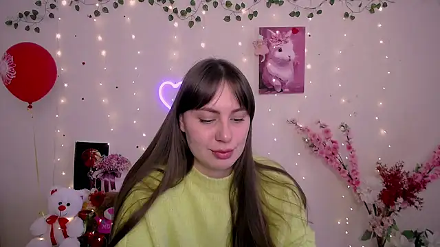 Amanda Bright  online show from 04.07.26