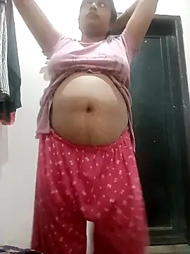 Snapshot of Trisha_71 chatting on 03.08.26 Trisha 71 online show from 03.08.26