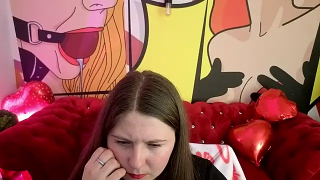 Snapshot of CraveeDoll chatting on 02.12.26 CraveeDoll online show from 02.12.26