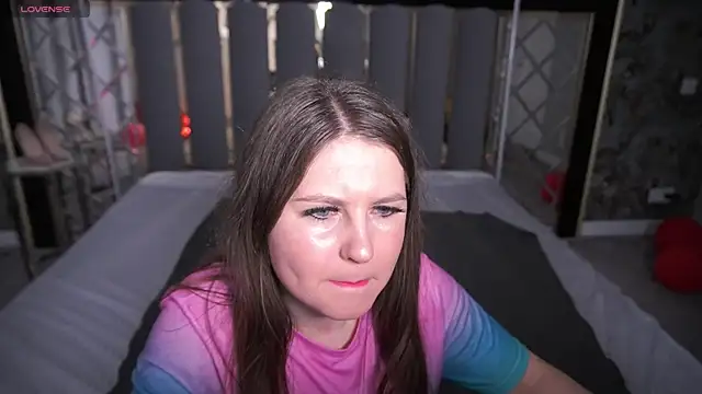 Snapshot of CraveeDoll chatting on 03.02.26 CraveeDoll online show from 03.02.26