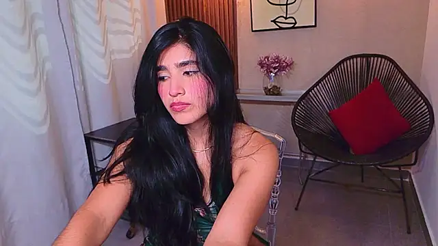 Snapshot of Lia_Mar_ chatting on 06.30.26 Lia Mar online show from 06.30.26