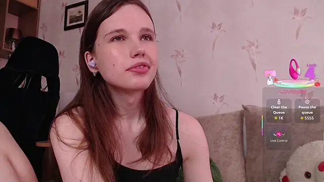 Snapshot of Annatomnaya chatting on 08.07.26 Annatomnaya online show from 08.07.26
