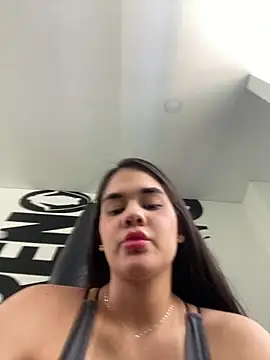 BellaLeclair online show from 02.26.26