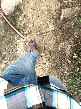 OmeningFurorji online show from 10.18.25