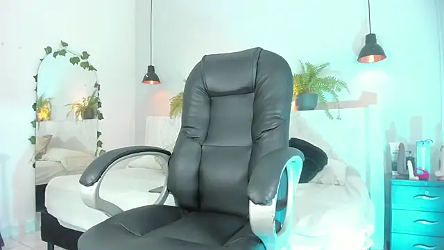 Ricky Owens1 online show from 11.05.25