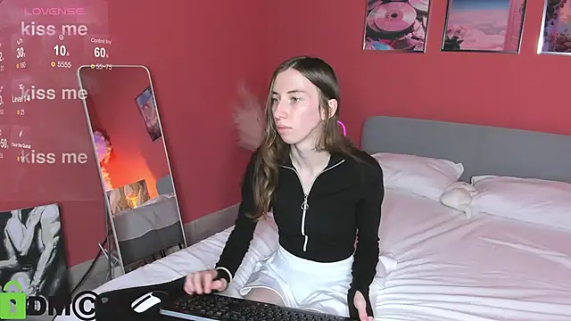 Snapshot of Lisbeth__Salander chatting on 09.15.25 Lisbeth  Salander online show from 09.15.25