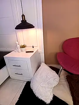 KITY HILL online show from 03.02.26