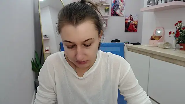 Snapshot of muriel_elvin chatting on 10.10.25 muriel elvin online show from 10.10.25