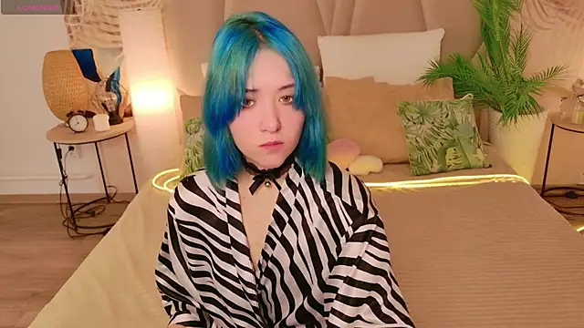 Snapshot of Ketrin_Jones chatting on 04.25.26 Ketrin Jones online show from 04.25.26