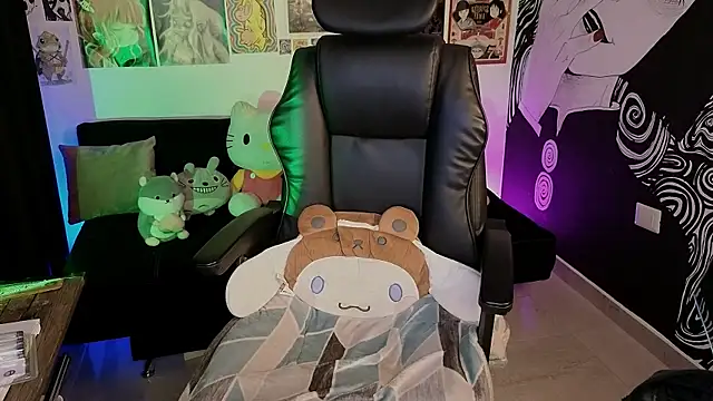 Yuhwan  online show from 02.11.26