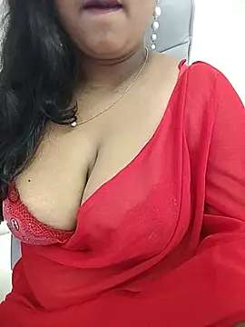Snapshot of Cutee_Amrita chatting on 06.27.26 Cutee Amrita online show from 06.27.26