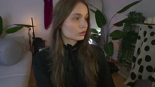 lisa schiele online show from 06.25.26
