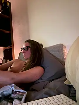 Snapshot of SwingWingWomanSweden chatting on 01.12.26 SwingWingWomanSweden online show from 01.12.26