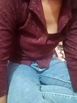 Snapshot of Mynidhiji chatting on 04.04.26 Mynidhiji online show from 04.04.26