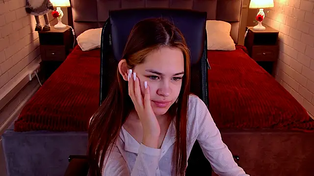 Snapshot of UliaNeer chatting on 03.01.26 UliaNeer online show from 03.01.26