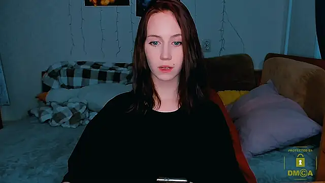 Snapshot of zaebali_ chatting on 10.05.25 zaebali  online show from 10.05.25