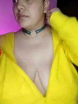 kittenFreyja  online show from 11.20.25