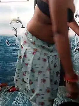 Snapshot of Ur_Lishaa chatting on 01.08.26 Ur Lishaa online show from 01.08.26