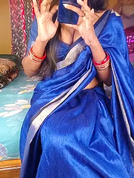 Snapshot of Ur_Lishaa chatting on 04.21.26 Ur Lishaa online show from 04.21.26
