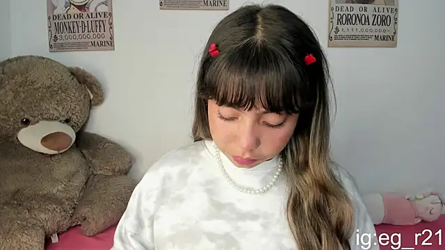 Snapshot of emma_grays2 chatting on 04.25.26 emma grays2 online show from 04.25.26
