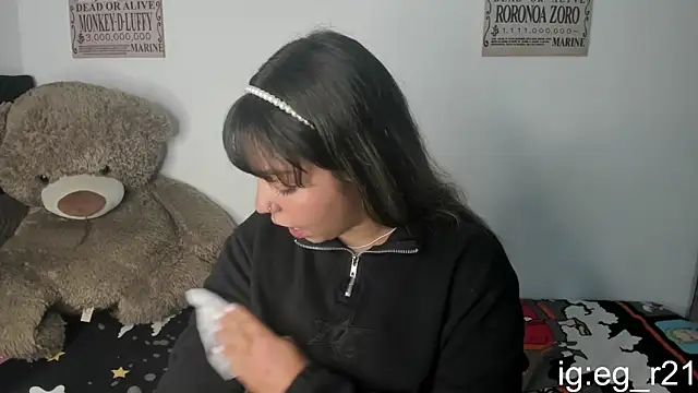 Snapshot of emma_grays2 chatting on 05.06.26 emma grays2 online show from 05.06.26