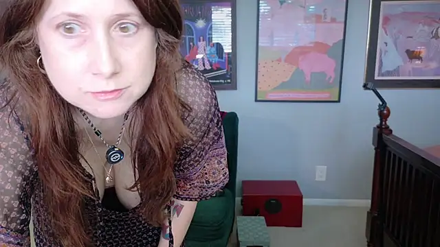 Snapshot of MommyGoddessL chatting on 07.02.26 MommyGoddessL online show from 07.02.26