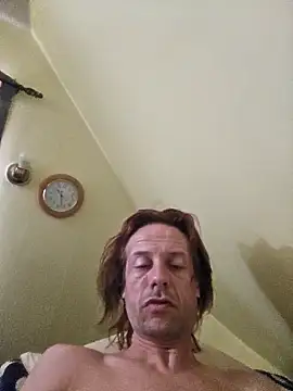 Danny19867 online show from 09.28.25